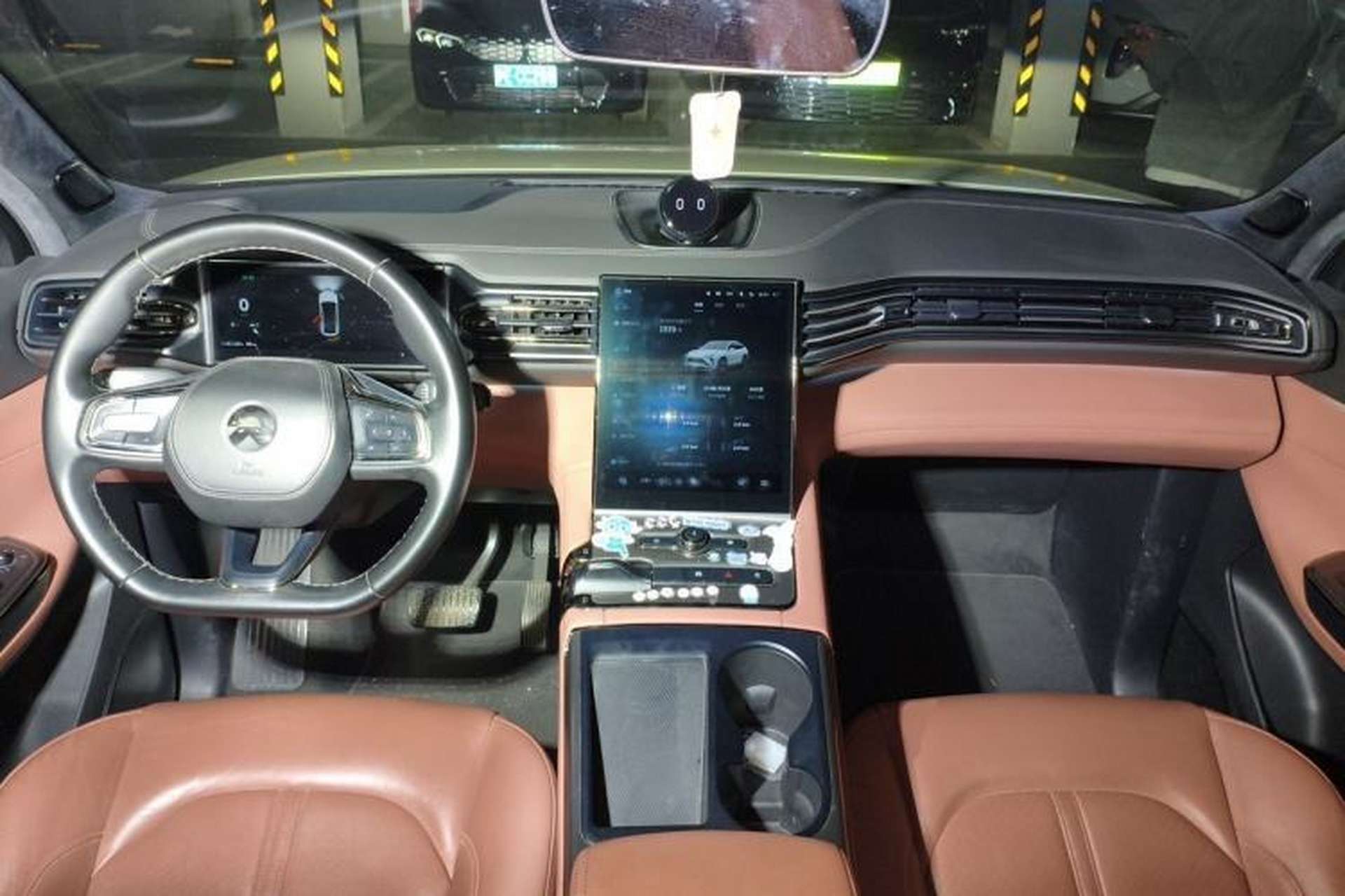 Used Nio EC6 2020 430 km Sport Version Center Console