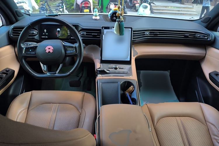 Used Nio EC6 2020 430 km Sport Version Center Console