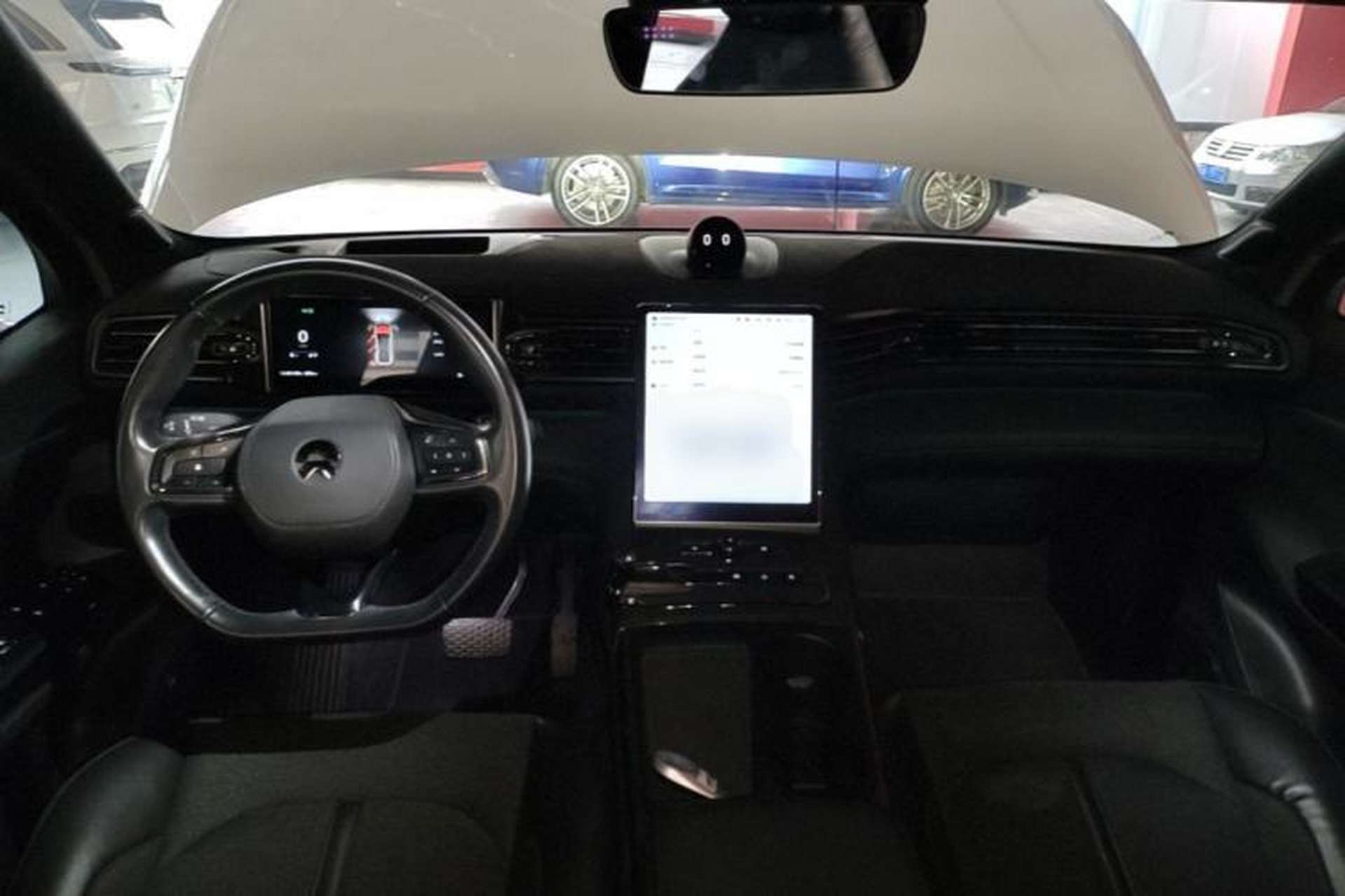Used Nio EC6 2020 605 km Sport Edition Center Console