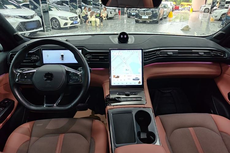 Used Nio EC6 2020 615 km Performance Edition Center Console