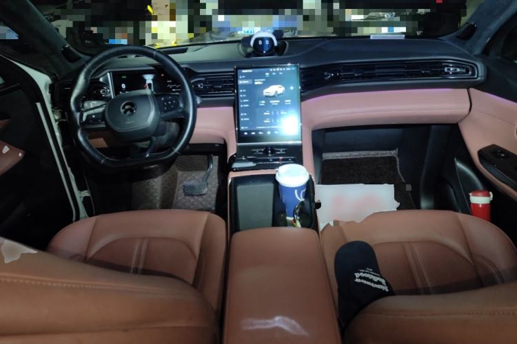 Used Nio EC6 2020 430 km Sport Version Center Console