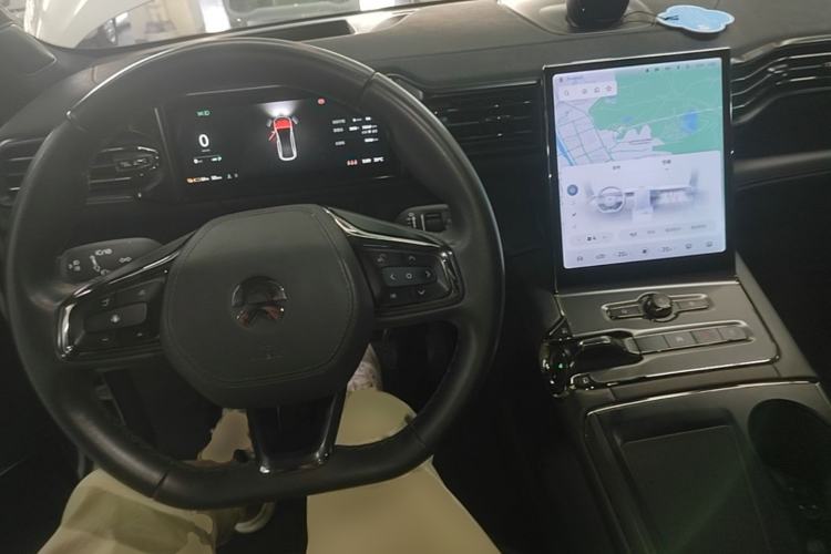 Used Nio EC6 2020 430 km Sport Version Center Console