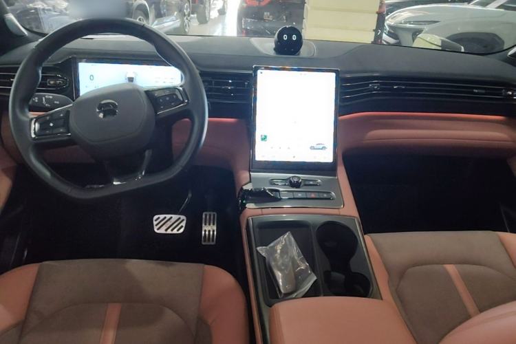 Used Nio EC6 2020 430 km Sport Version Center Console
