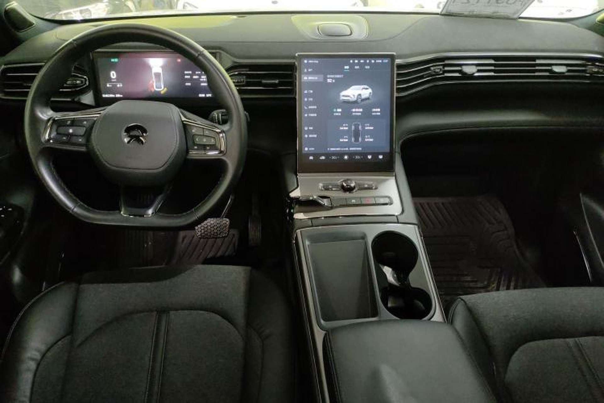 Used Nio EC6 2020 430 km Sport Version Center Console