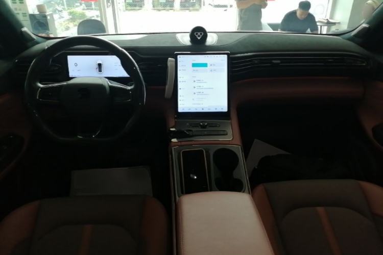 Used Nio EC6 2020 465 km Sport Edition Center Console