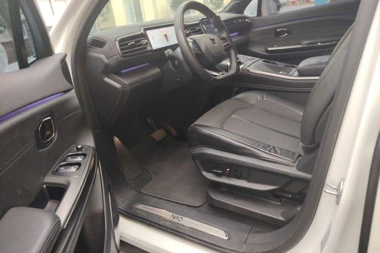Used Nio EC6 2020 605 km Sport Edition Driver Seat