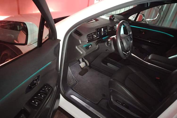 Used Nio EC6 2020 605 km Sport Edition Driver Seat