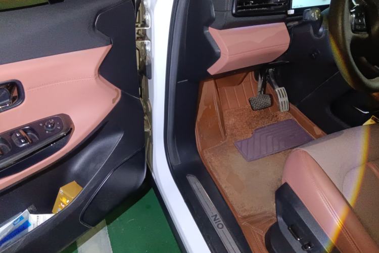 Used Nio EC6 2020 440 km Performance Version Driver Seat