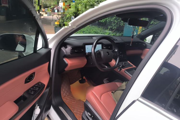 Used Nio EC6 2020 465 km Sport Edition Driver Seat