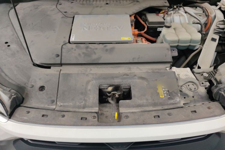 Used Nio EC6 2020 605 km Sport Edition Engine Bay