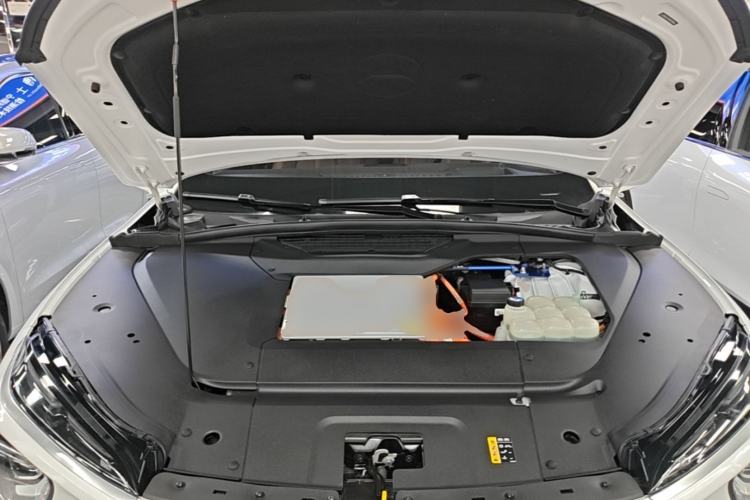 Used Nio EC6 2020 605 km Sport Edition Engine Bay
