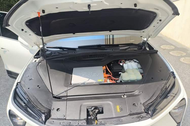 Used Nio EC6 2020 465 km Sport Edition Engine Bay
