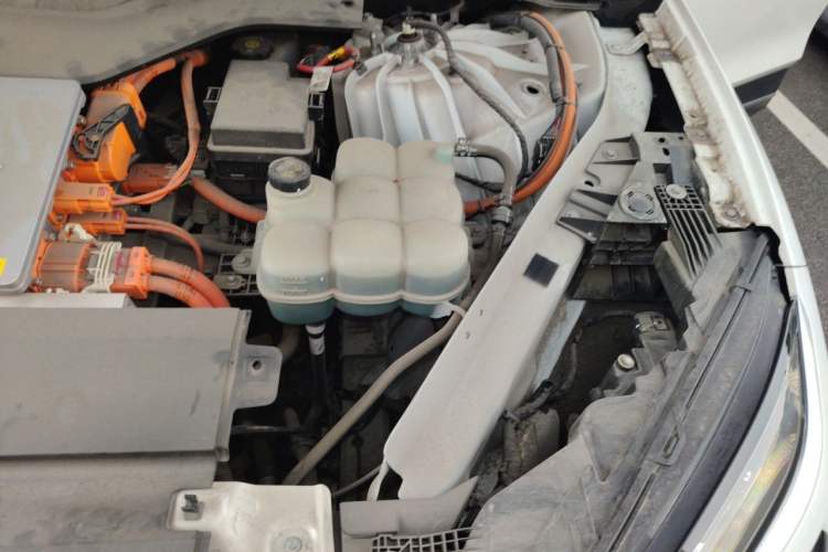 Used Nio EC6 2020 605 km Sport Edition Engine Bay Left