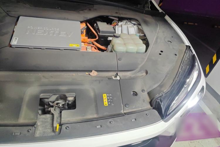 Used Nio EC6 2020 615 km Performance Edition Engine Bay Left