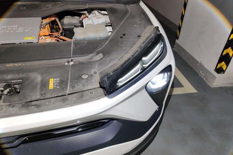 Used Nio EC6 2020 440KM Signature Edition Engine Bay Left