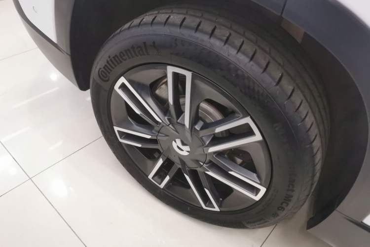 Used Nio EC6 2020 605 km Sport Edition Exterior 8