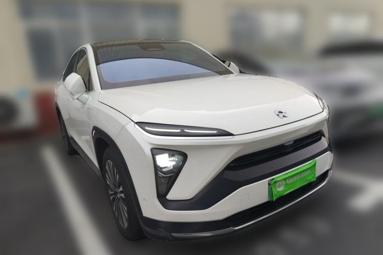 Used Nio EC6 2020 605 km Sport Edition Front Right 45 Deg