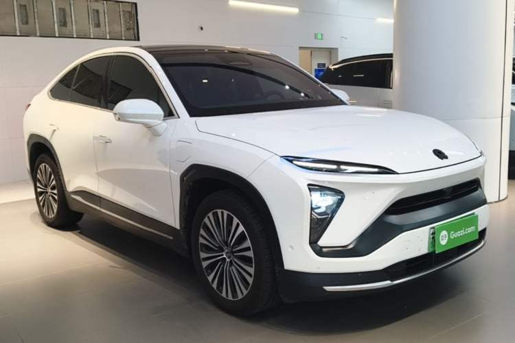 Used Nio EC6 2020 430 km Sport Version Front Right 45 Deg