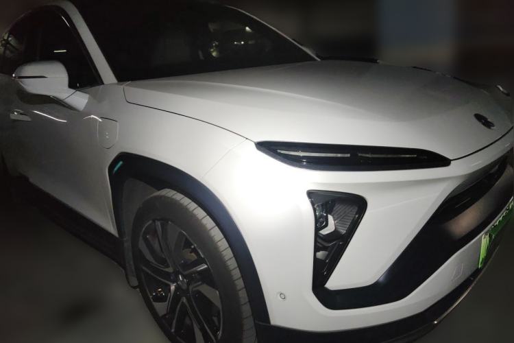Used Nio EC6 2020 615 km Performance Edition Front Right 45 Deg