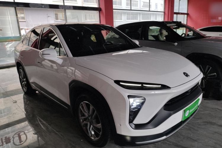 Used Nio EC6 2020 605 km Sport Edition Front Right 45 Deg