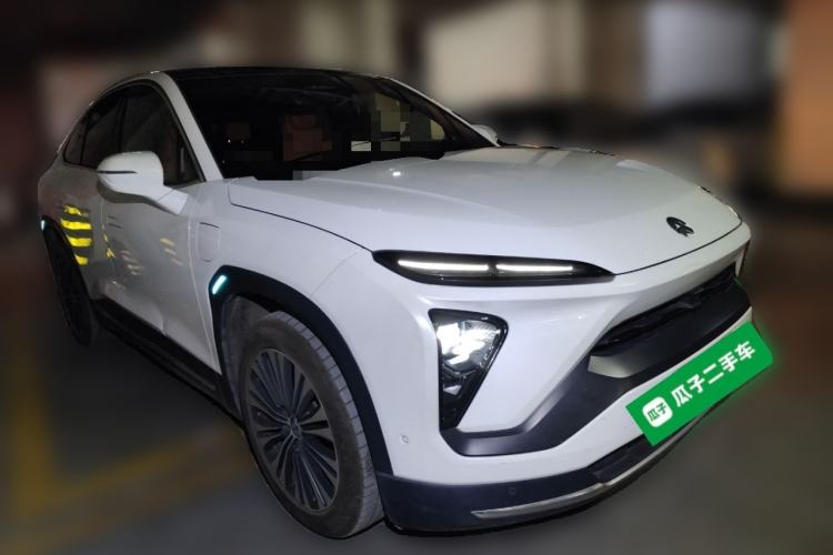Used Nio EC6 2020 430 km Sport Version Front Right 45 Deg