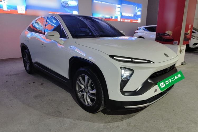 Used Nio EC6 2020 465 km Sport Edition Front Right 45 Deg
