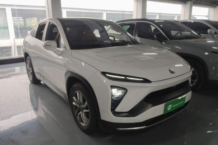 Used Nio EC6 2020 430 km Sport Version Front Right 45 Deg