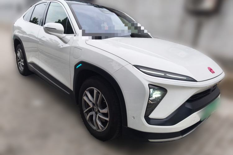 Used Nio EC6 2020 430 km Sport Version Front Right 45 Deg