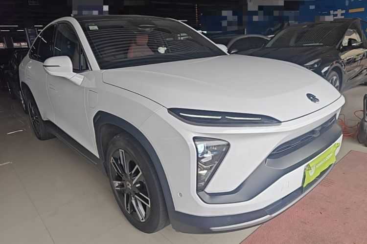 Used Nio EC6 2020 605 km Sport Edition Front Right 45 Deg