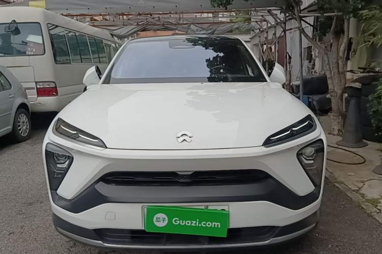 Used Nio EC6 2020 605 km Sport Edition Front