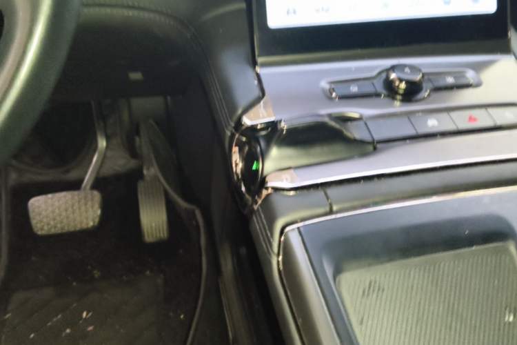 Used Nio EC6 2020 430 km Sport Version Gear Lever