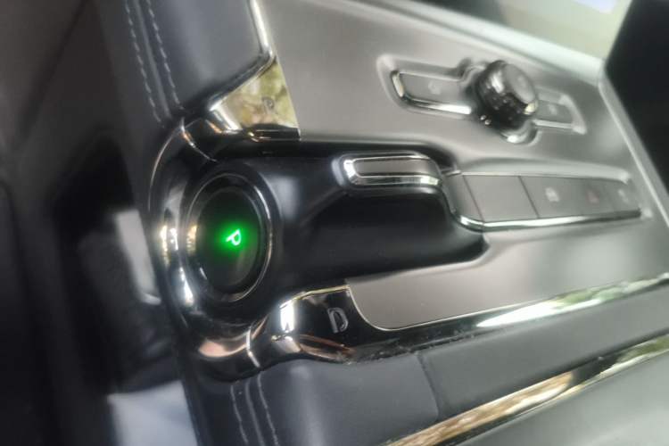 Used Nio EC6 2020 440 km Performance Version Gear Lever