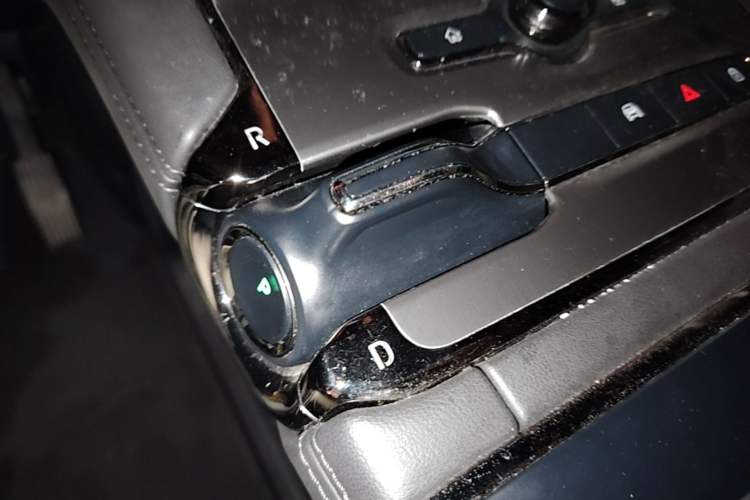 Used Nio EC6 2020 605 km Sport Edition Gear Lever