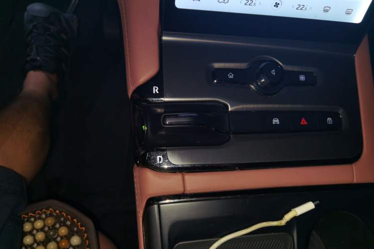 Used Nio EC6 2020 430 km Sport Version Gear Lever
