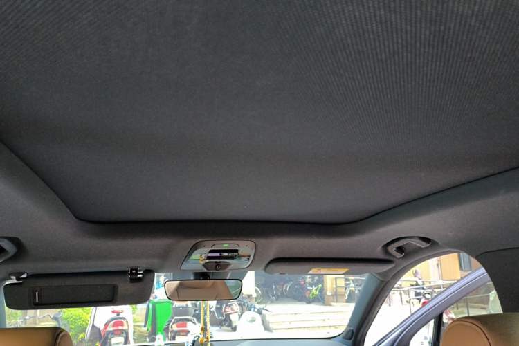 Used Nio EC6 2020 430 km Sport Version Headliner