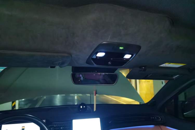 Used Nio EC6 2020 430 km Sport Version Headliner