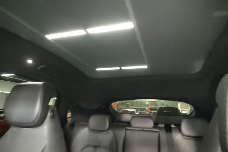 Used Nio EC6 2020 430 km Sport Version Headliner