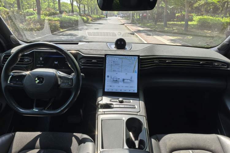 Used Nio EC6 2020 605 km Sport Edition Interior 4