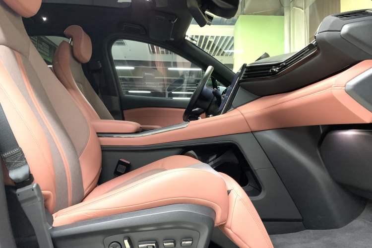 Used Nio EC6 2020 440 km Performance Version Interior 4