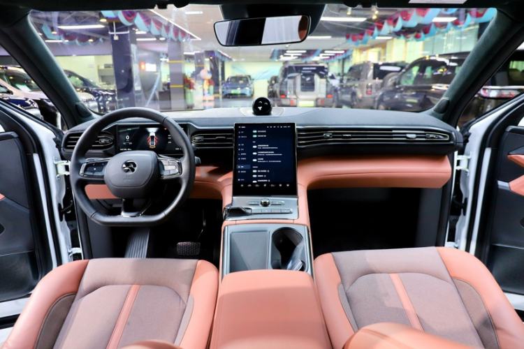 Used Nio EC6 2020 615 km Performance Edition Interior 6
