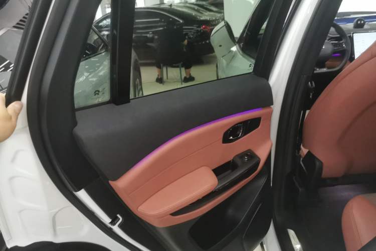 Used Nio EC6 2020 605 km Sport Edition Interior 8