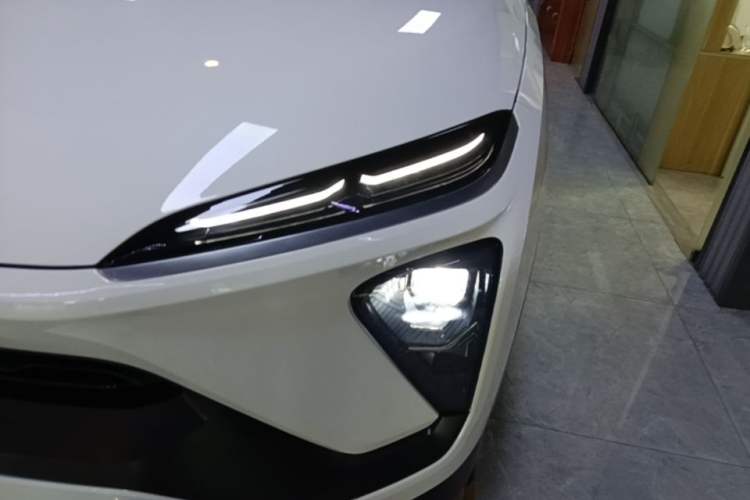 Used Nio EC6 2020 615 km Performance Edition Left Front Headlight