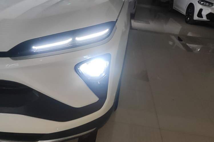 Used Nio EC6 2020 440 km Performance Version Left Front Headlight