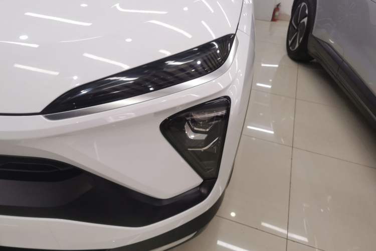 Used Nio EC6 2020 605 km Sport Edition Left Front Headlight