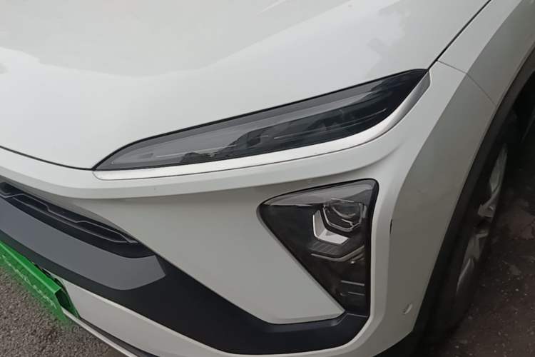 Used Nio EC6 2020 605 km Sport Edition Left Front Headlight