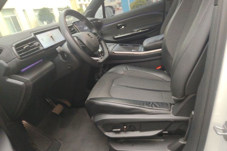 Used Nio EC6 2020 605 km Sport Edition Left Front Seat
