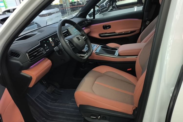 Used Nio EC6 2020 605 km Sport Edition Left Front Seat