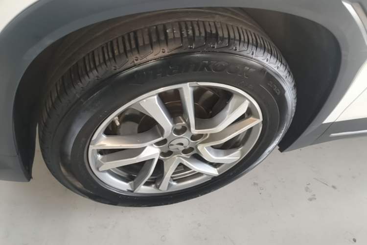 Used Nio EC6 2020 430 km Sport Version Left Front Wheel Hub