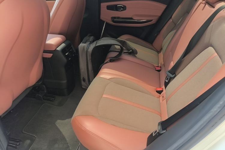 Used Nio EC6 2020 465 km Sport Edition Left Rear Seat