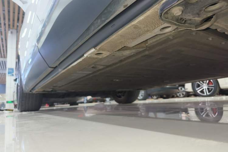 Used Nio EC6 2020 430 km Sport Version Left Side Sill